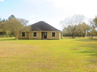 1180 Cook Rd, Winnie, TX 77665