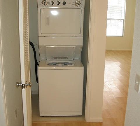 5th image of 7607 E 28th Ave Unit 2