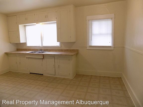4th image of 313 Columbia Dr SE #6439971