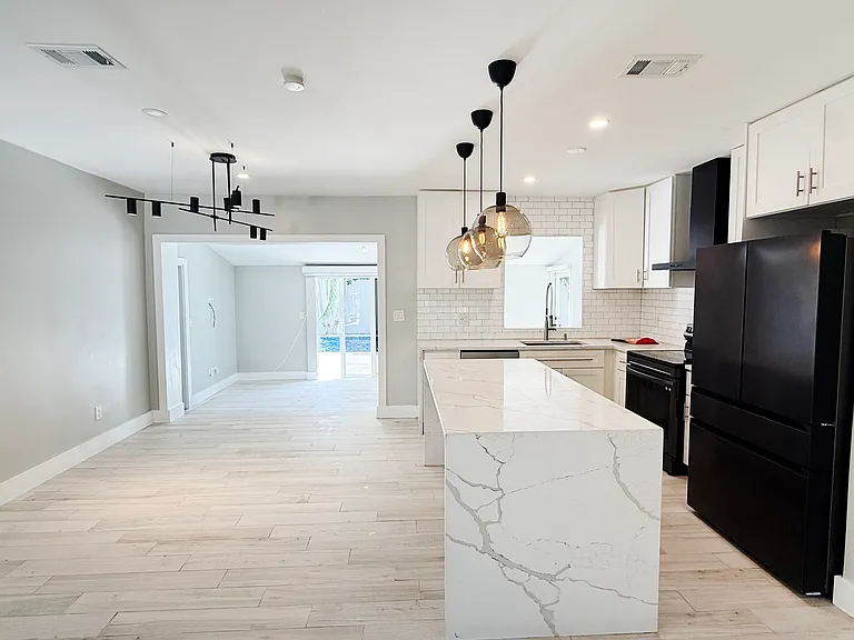 20245 Ranch Rd — Photo 5