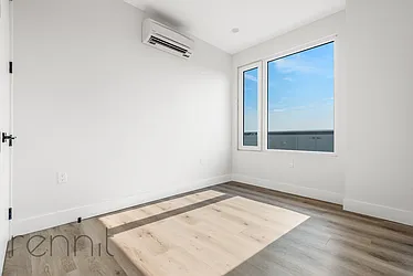 Rented by Rennit Inc.