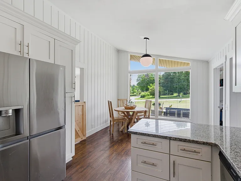 450 Sanders Ferry Rd — Photo 10