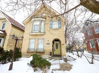 552 Adelaide St N, London, ON N6B3J5