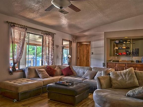 3rd image of 11515 La Vista Grande Dr NE