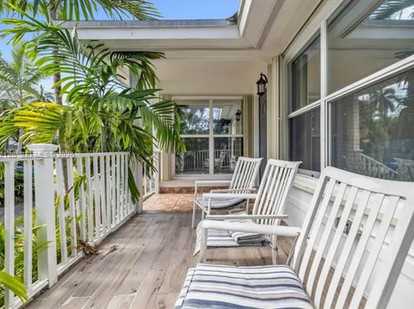 1031 NE Little River Dr, Miami, FL 33138