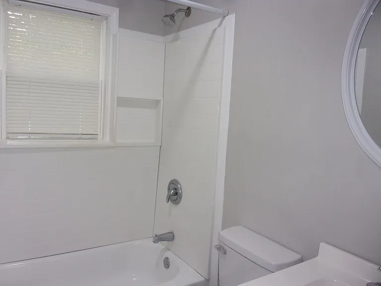 247 Barber St — Photo 9