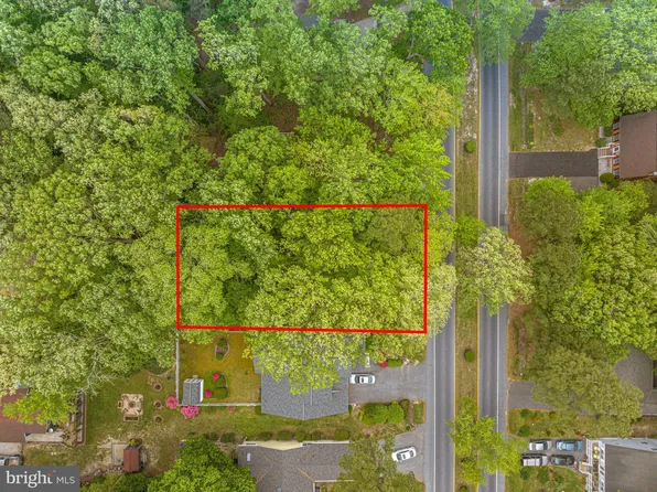 206 Ocean Pkwy, Ocean Pines, MD 21811