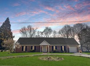 996 Oak Level Rd, Stanleytown, VA 24168