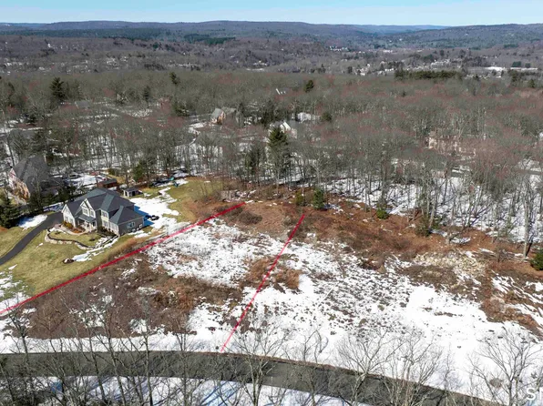 110 Windsor Court, Avon, CT 06001