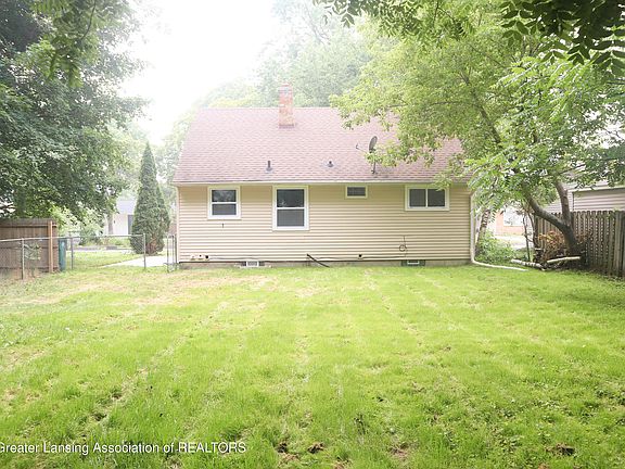 3rd image of 2928 Lafayette Cir