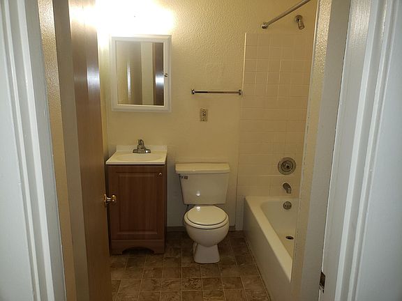 3rd image of 414 Tacoma Ave S #316