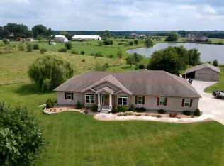 30505 E Country Summit Ct, Lees Summit, MO 64086