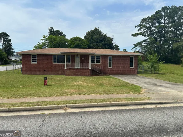 1757 Anthony Rd, Macon, GA 31204