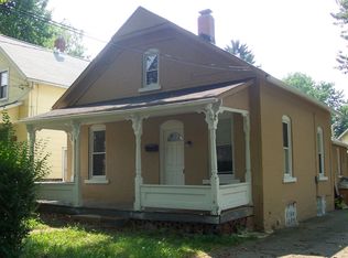 450 Matthews St, Akron, OH 44306