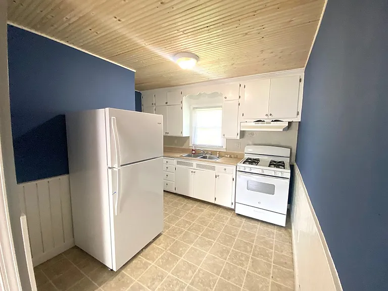 3904 N Monroe Ave — Photo 3
