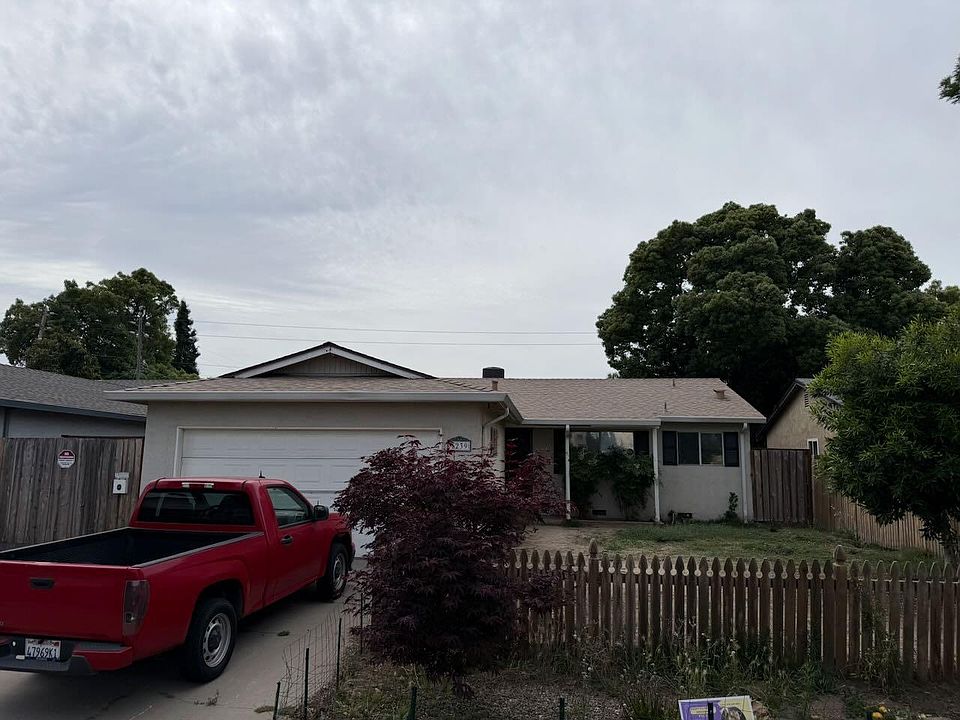1st image of 1239 Crestwood Ave