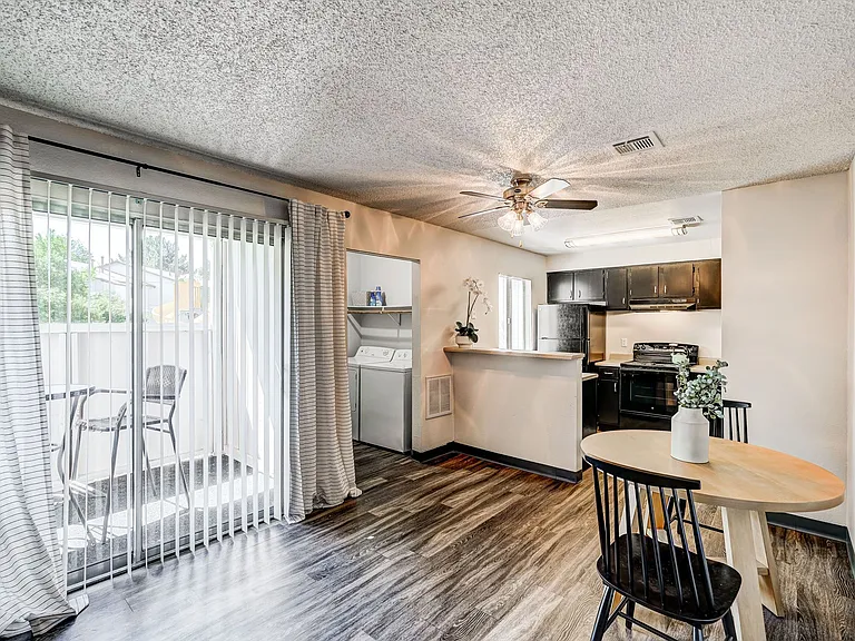 Ridgeview Place — Photo 6