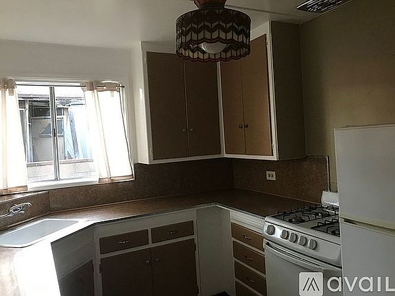 2nd image of 9621 Live Oak Ave