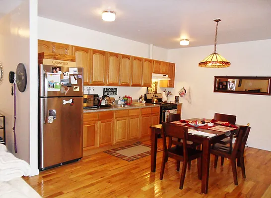 Rented by Sunrise Real Estate | media 23