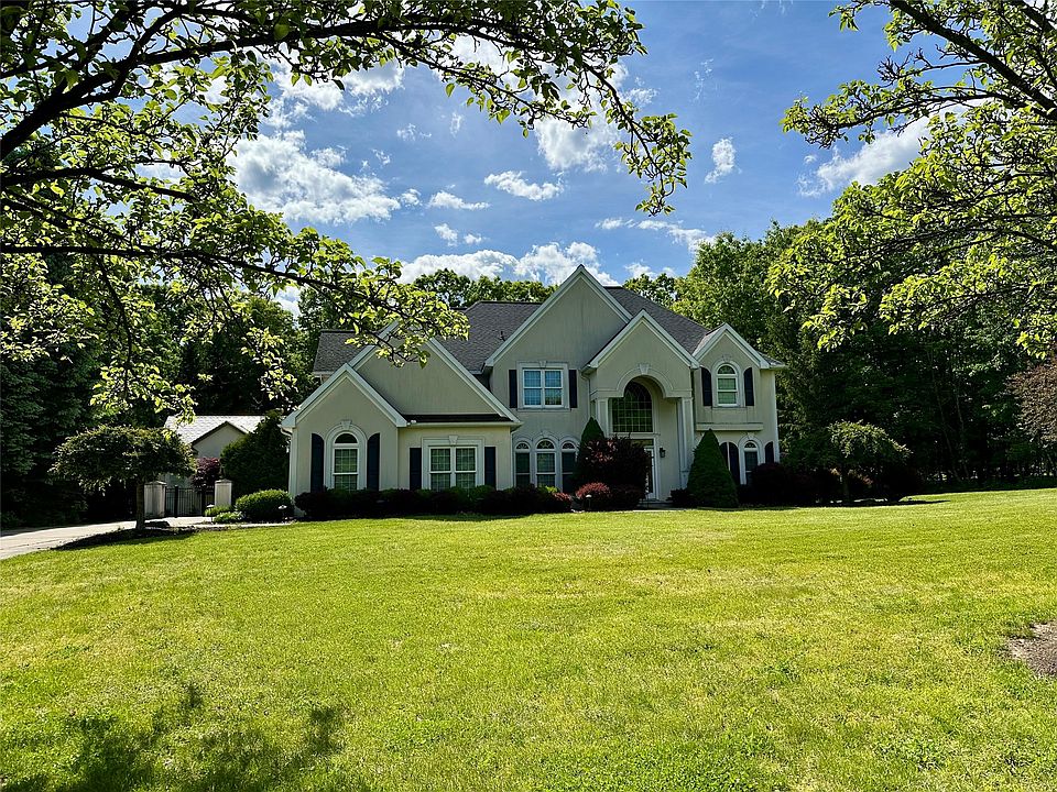 1st image of 1012 Gabriella Ave