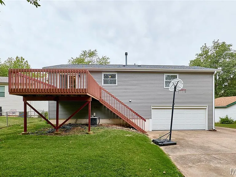 241 Valleyoak Ct — Photo 47