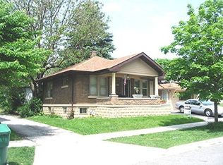 305 Comstock St, Joliet, IL 60436