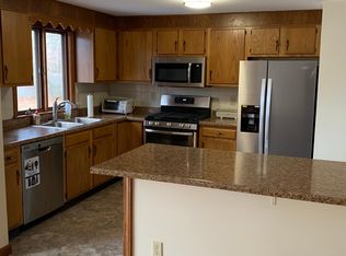 898 Orleans Rd, Harwich, MA 02645