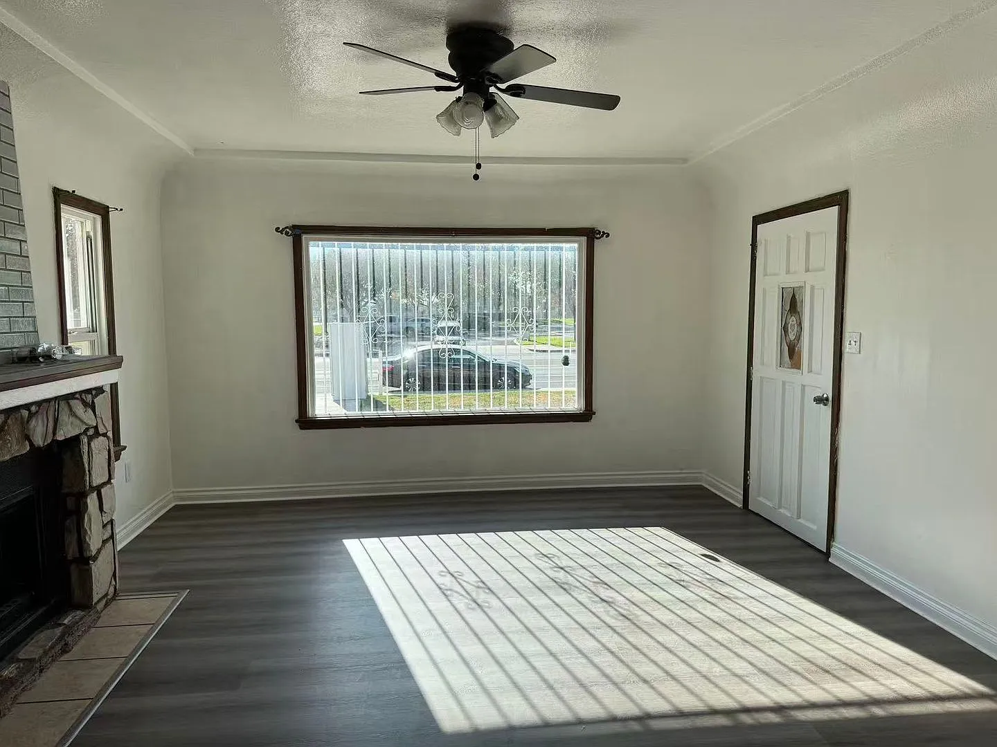Park view single family house! — Photo 2