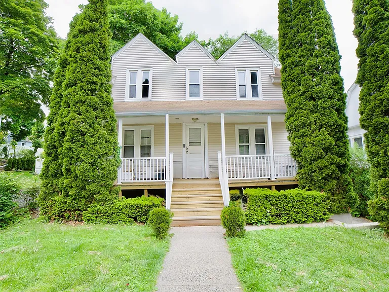 35 S Lawn Ave #3 — Photo 1