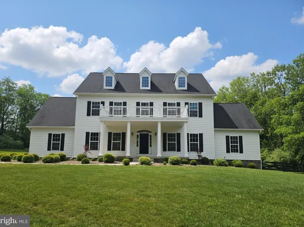 12860 Leetown Rd, Kearneysville, WV 25430