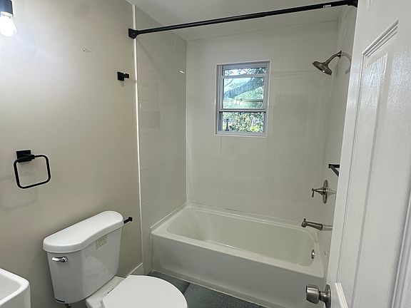 2nd image of 36 Mahl Ave #1