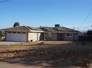 8460 Lakeview Ave, Jurupa Valley, CA 92509