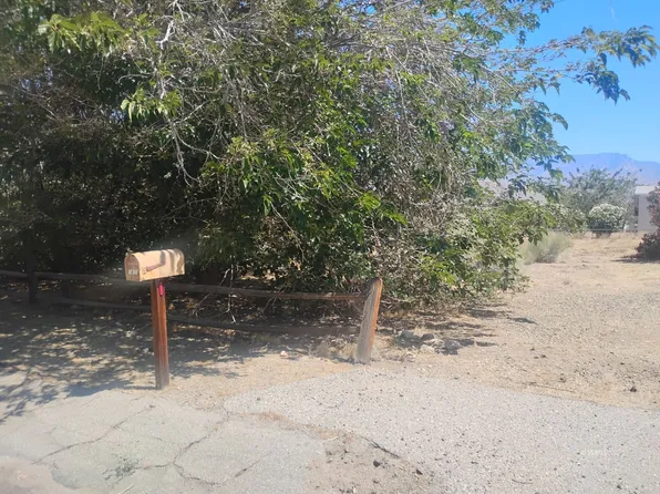 8417 Wildmint Dr, Lake Isabella, CA 93240