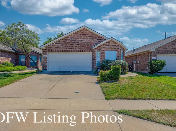 5928 Melanie Dr, Fort Worth, TX 76131