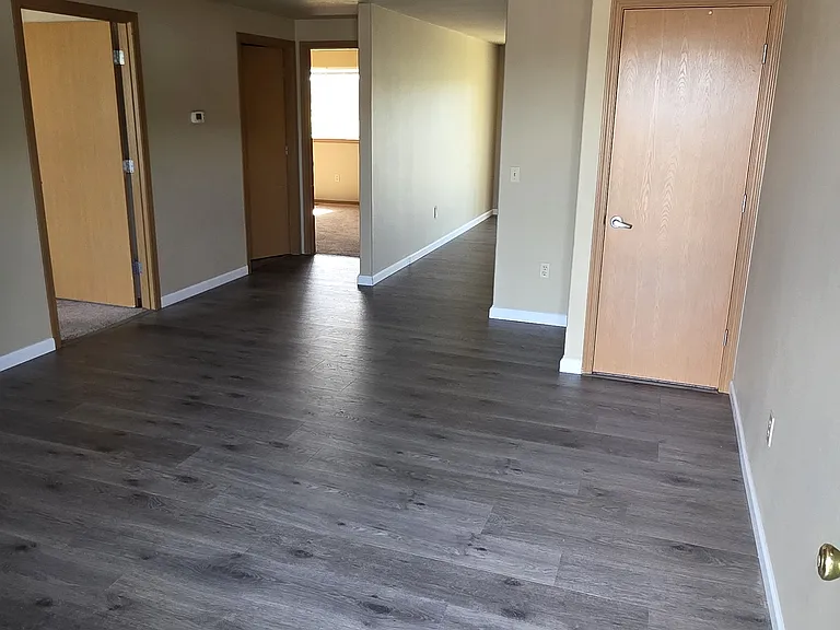 113 NE Timberlake St — Photo 2