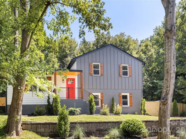 6805 Burlwood Rd, Charlotte, NC 28211