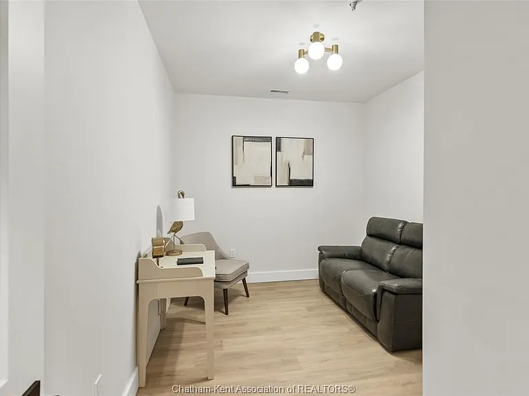 364 Grand Ave E #310 — Photo 9