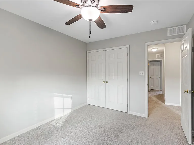 233 Thrush Dr — Photo 22