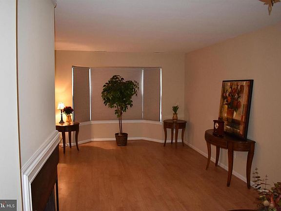 5th image of 4123 Placid Lake Ct #56B