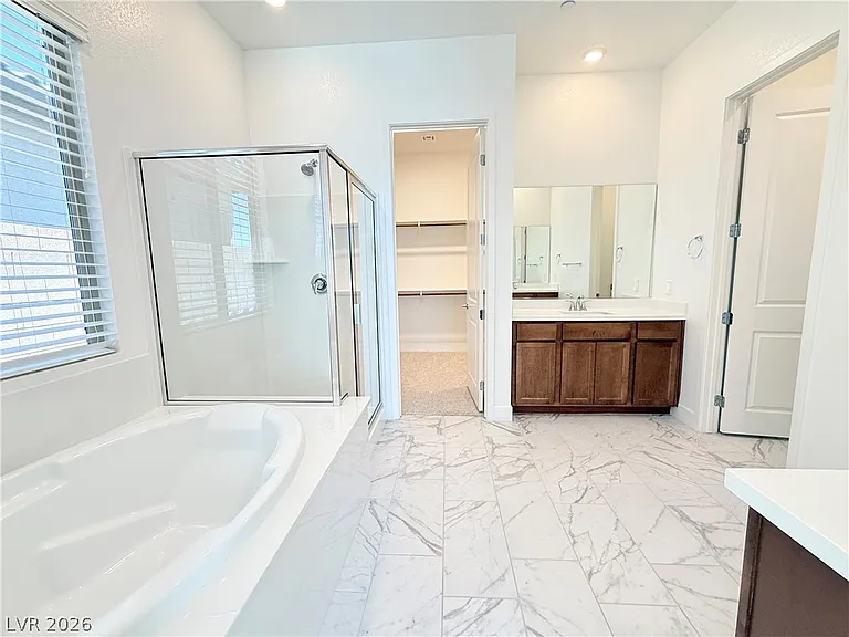 324 Agnew St — Photo 13