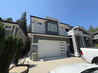 11353 242a St, Maple Ridge, BC V2W 1H5