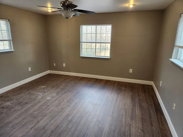 1520 W Decatur St — Photo 5