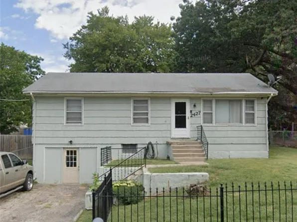 2427 N 36th St, Kansas City, KS 66104