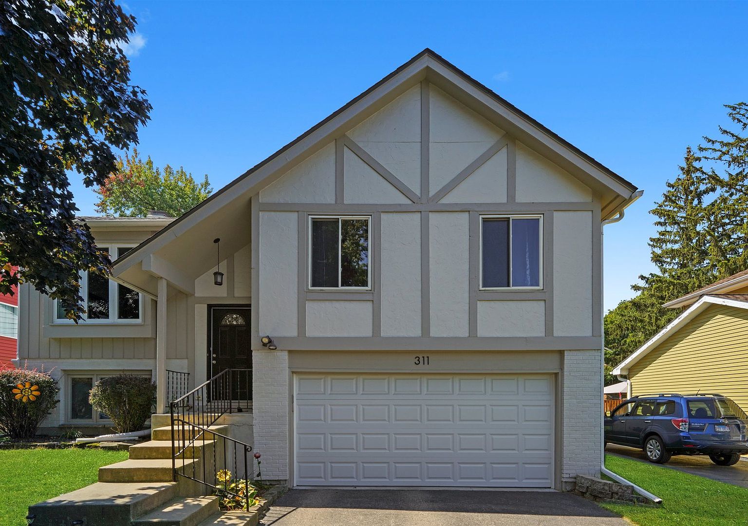 311 Harding Ave, Libertyville, IL 60048 | Zillow