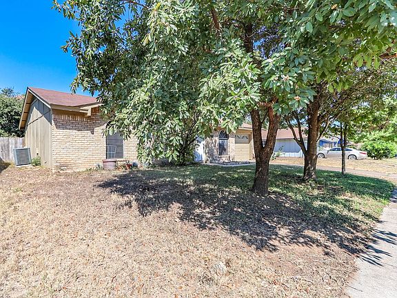 4th image of 6508 Boleynwood Dr
