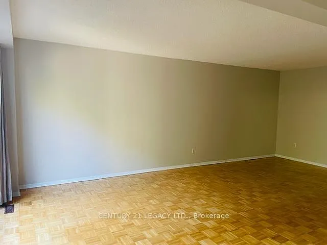 65 Bradstone Sq #UPPER — Photo 4