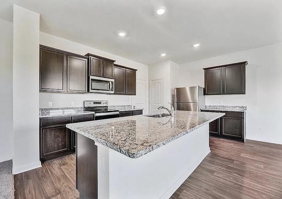 1st image of 30403 Saint Andrews Dr