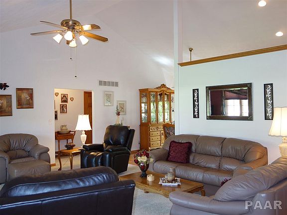 4th image of 518 N Phil Gould Dr