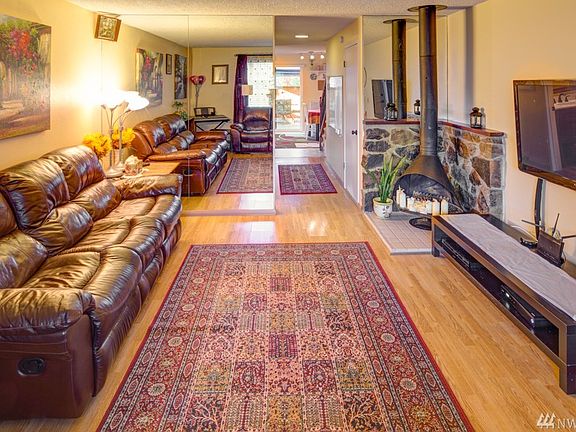 5th image of 20620 76th Ave W Unit D