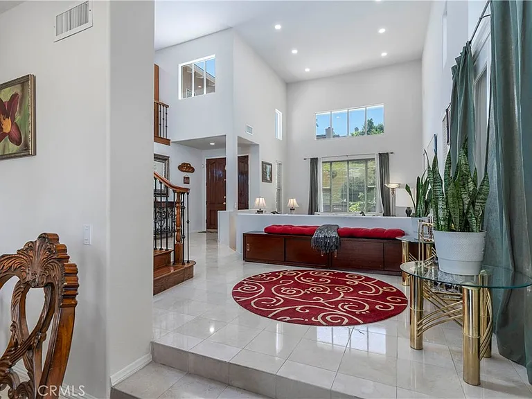 7371 Westcliff Dr — Photo 9